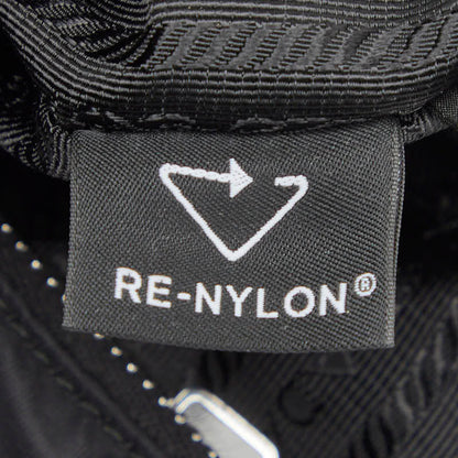 プラダ Re-Edition 2005 Re-Nylon 2wayショルダーバッグ