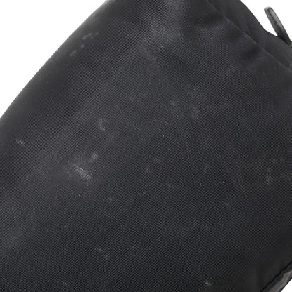 プラダ ヴェラ Re-Nylon トライアングルロゴ ナイロンポーチ