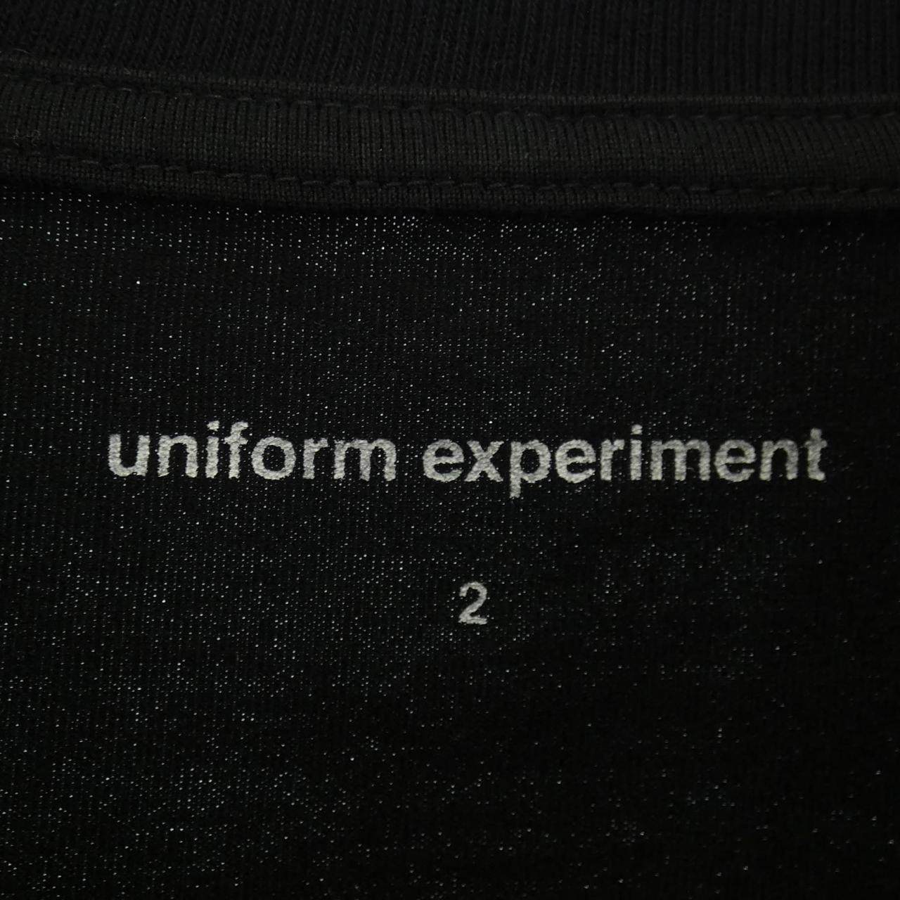 ユニフォームエクスペリメント コットンTシャツ