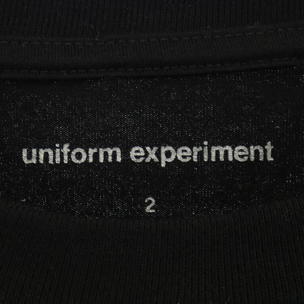 ユニフォームエクスペリメント コットンTシャツ