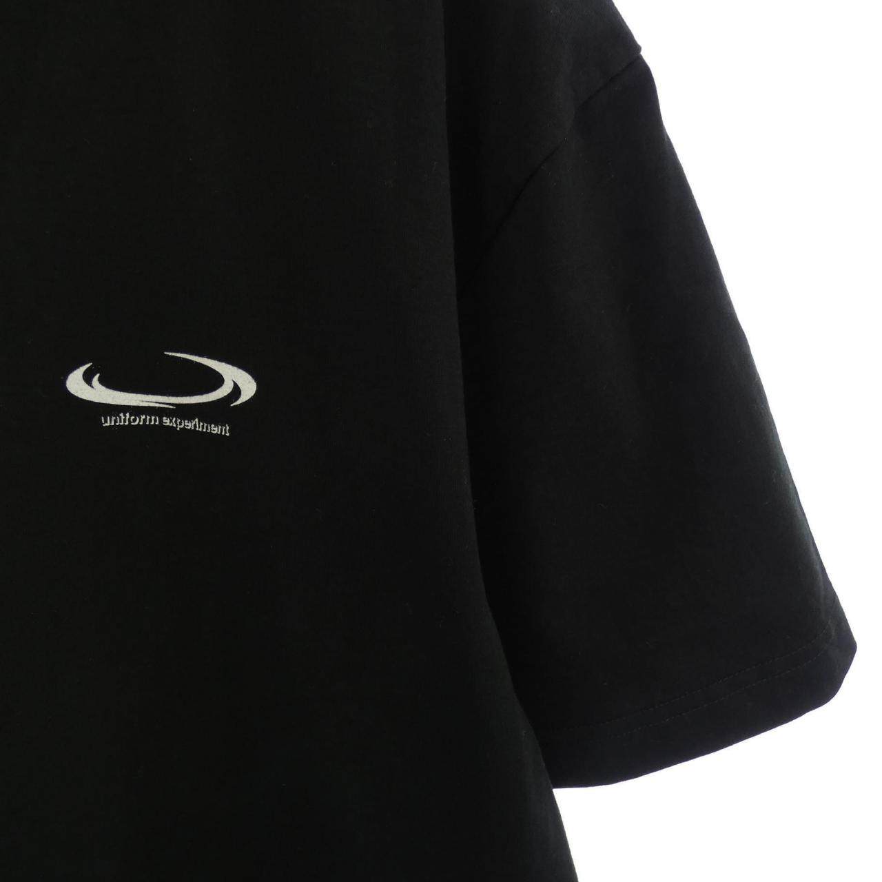 ユニフォームエクスペリメント コットンTシャツ