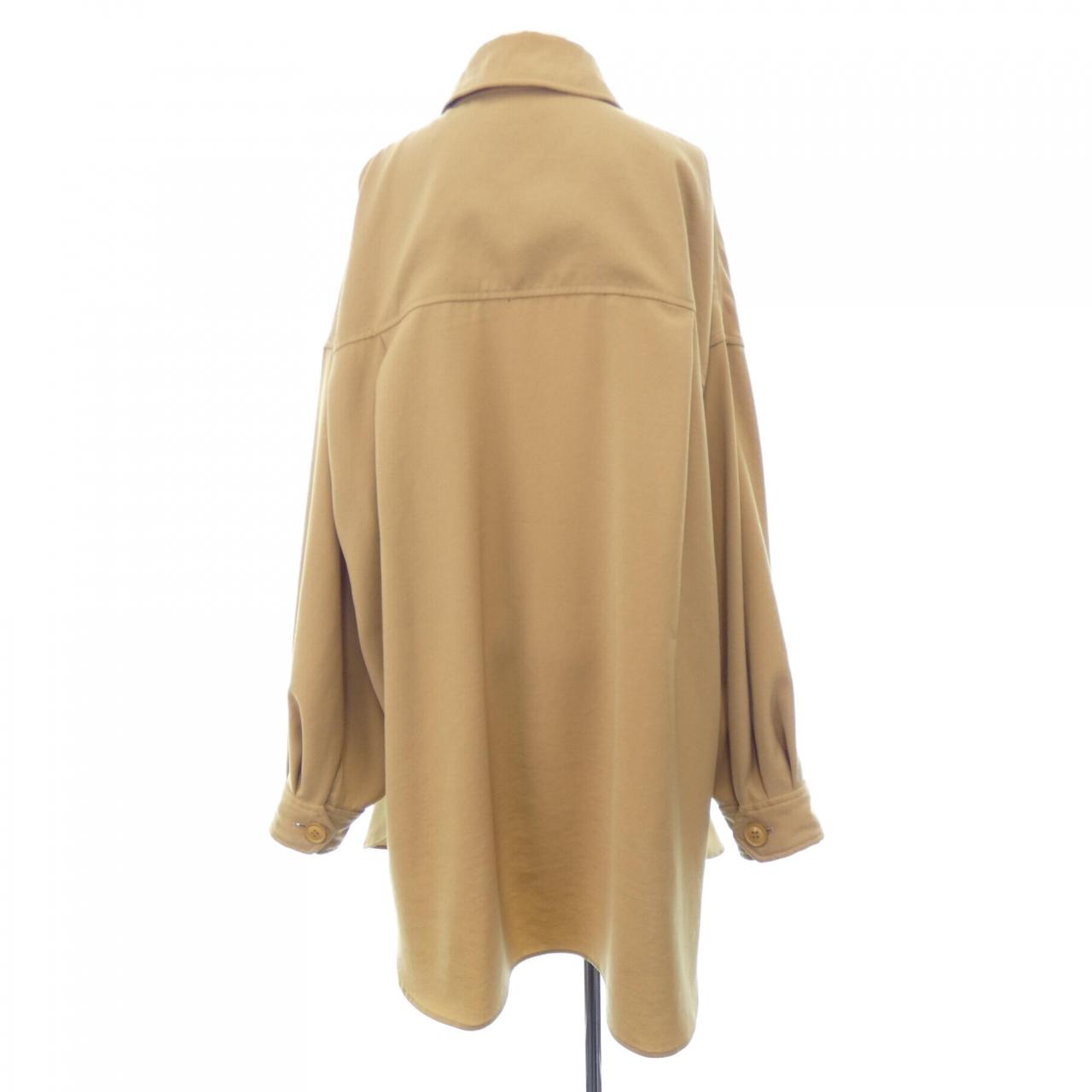 アストラット シャツ