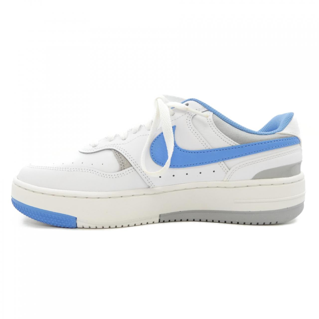 ナイキ AIR MAX EXCEE スニーカー
