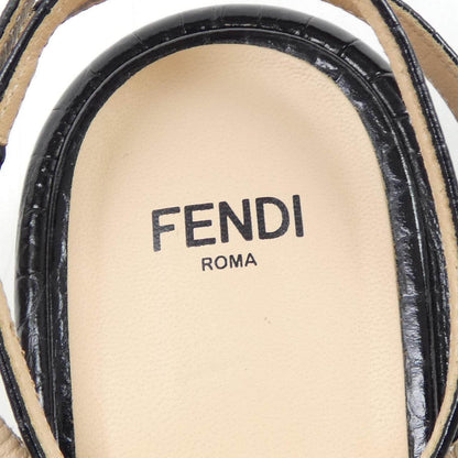 フェンディ レザーサンダル