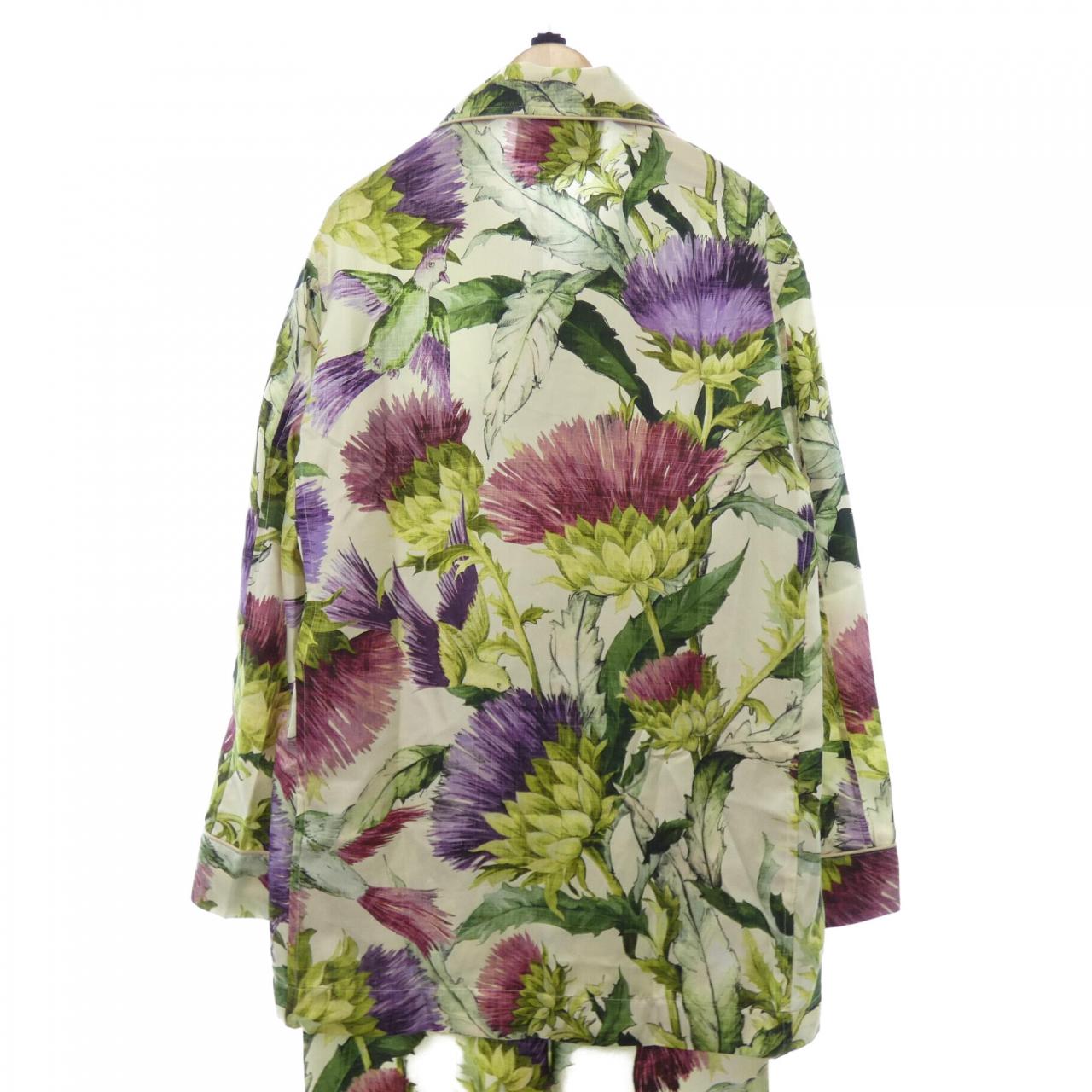 グッチ 663490 ZAMBD シルク セットアップ