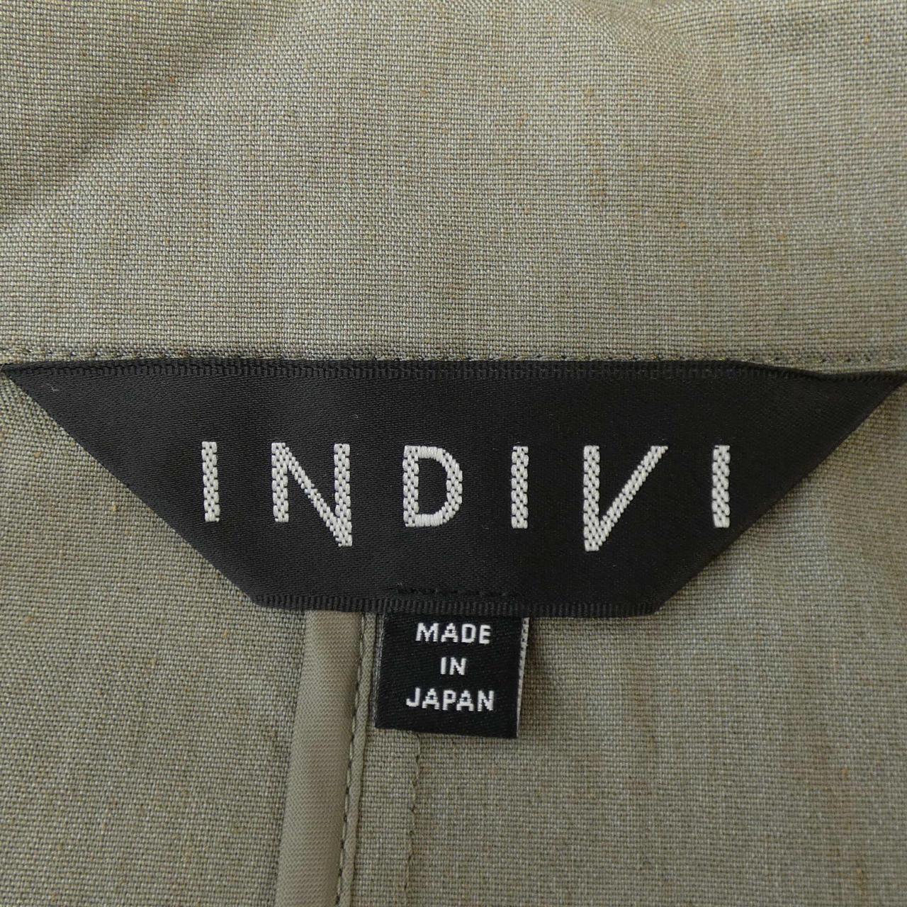 インディヴィ ジャケット
