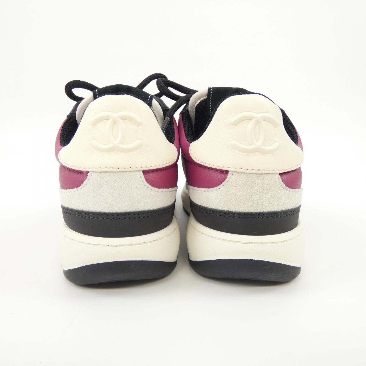 シャネル ラムスキン カーフスキン スニーカー