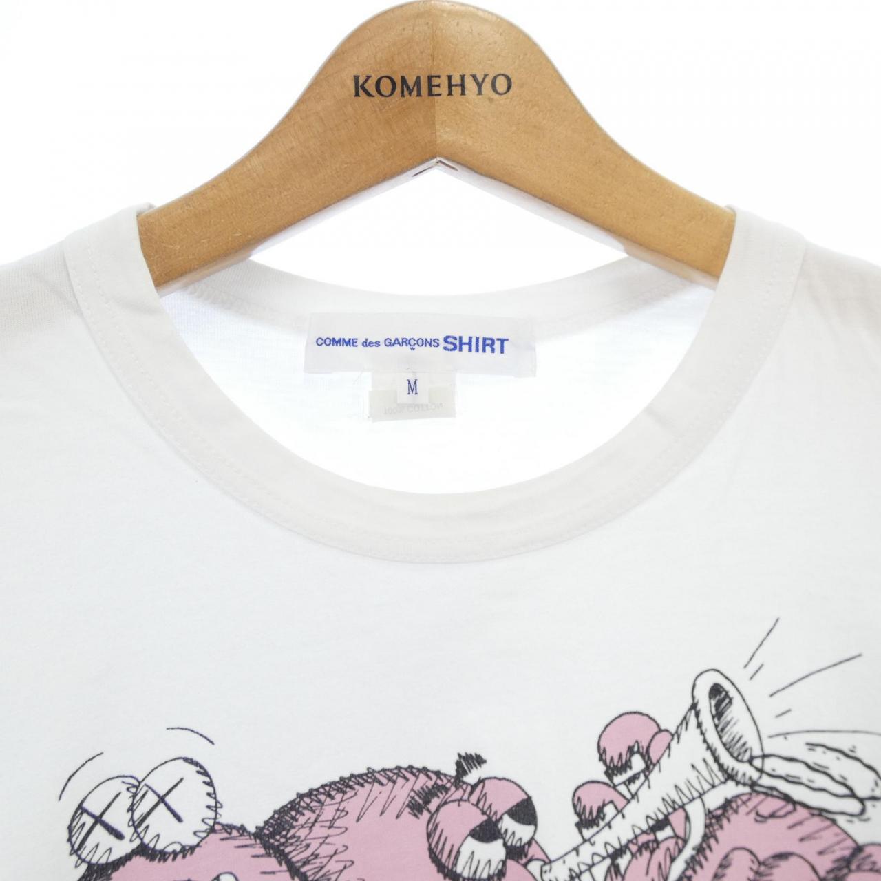 コムデギャルソン KAWS コットンTシャツ