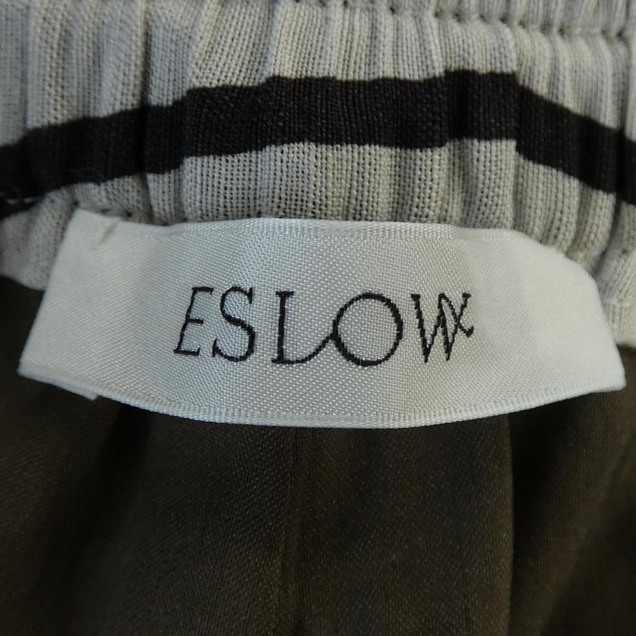 ESLOWショートパンツ