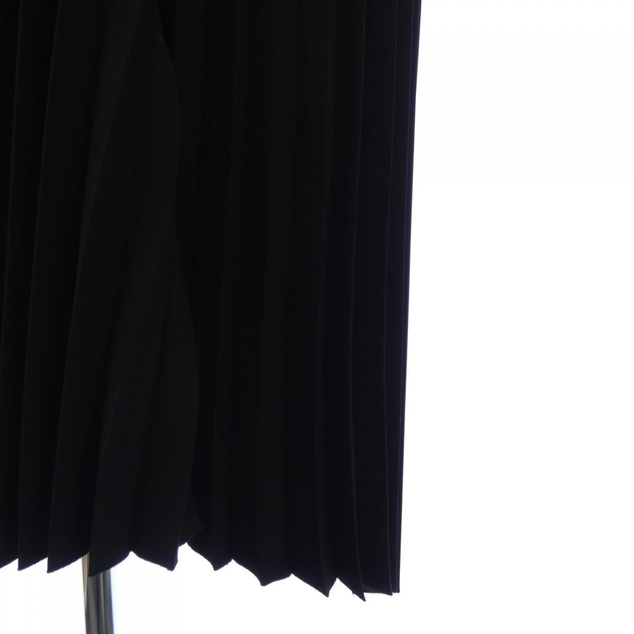 バレンシアガ スカート