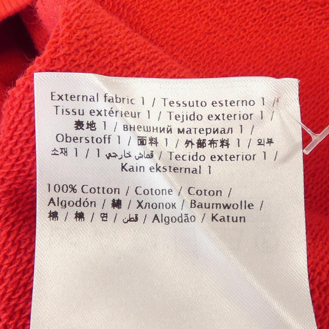 ヴァレンティノ フーディ