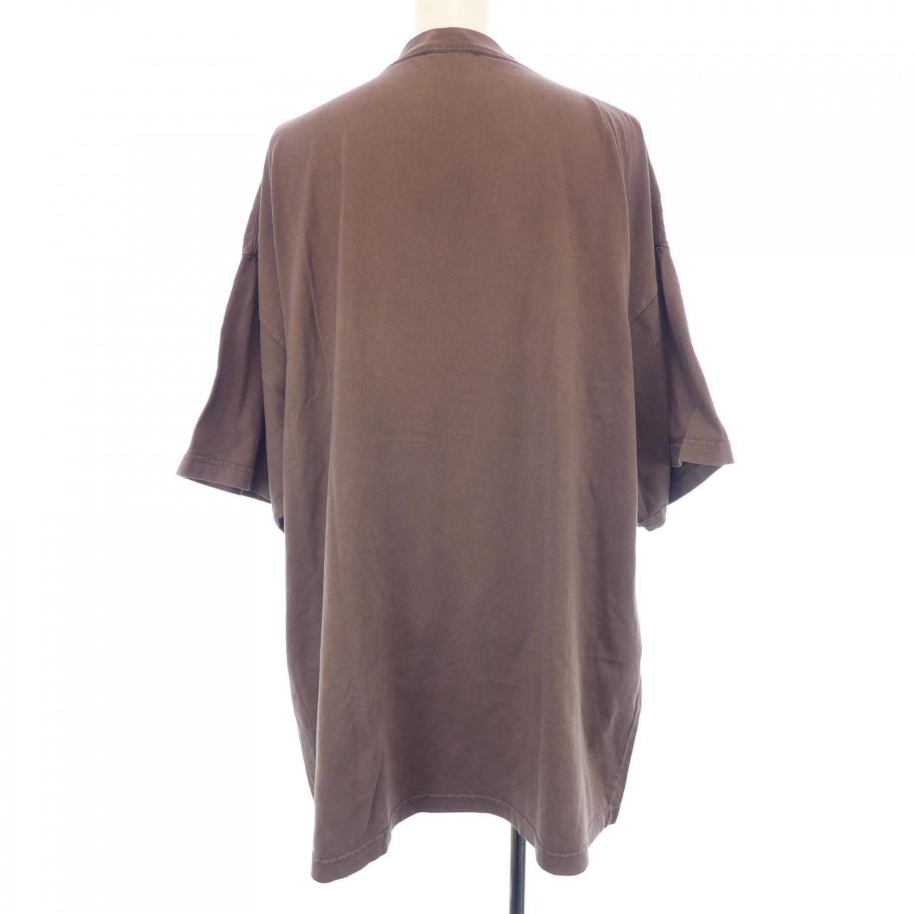 バレンシアガ Tシャツ