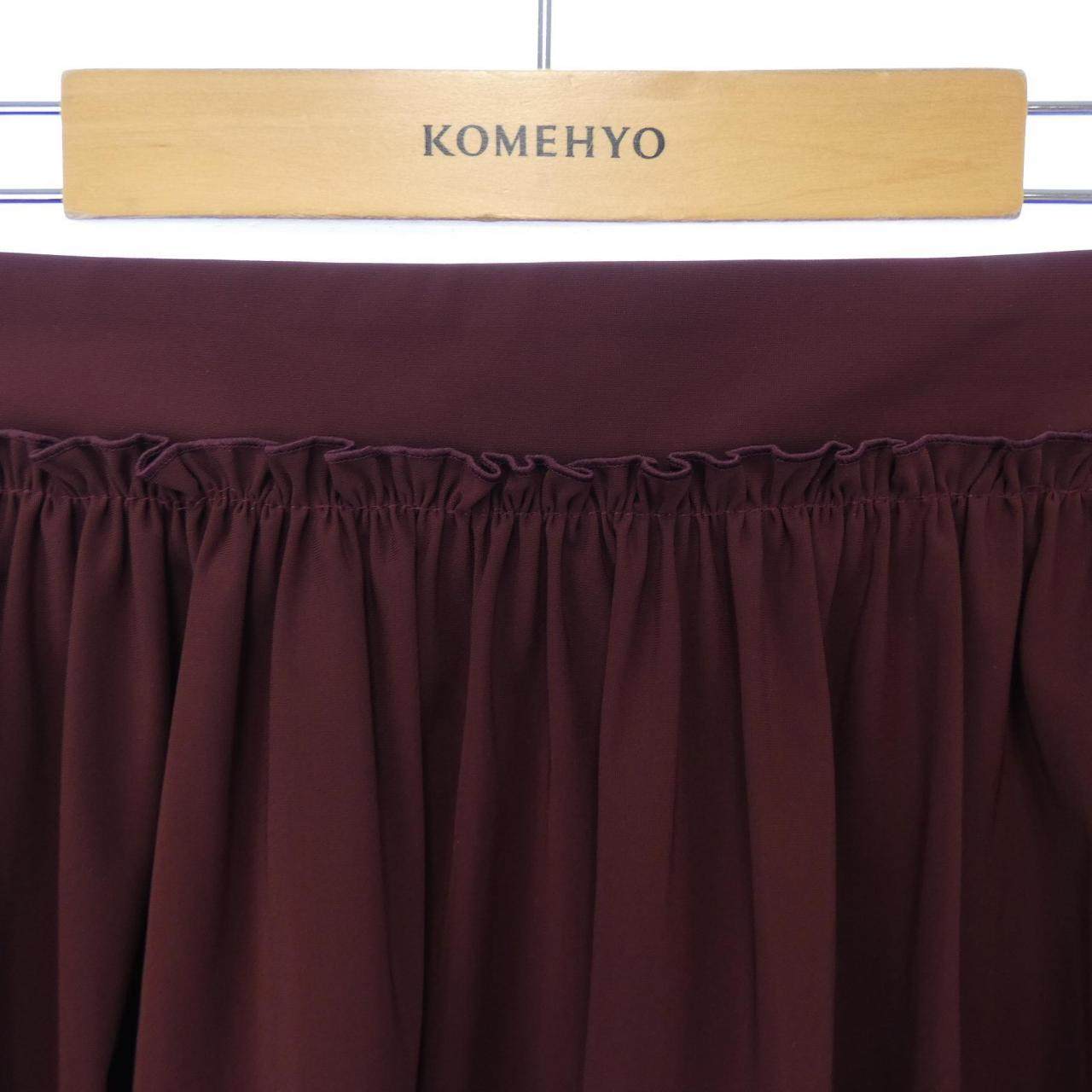 エムプルミエブラック スカート