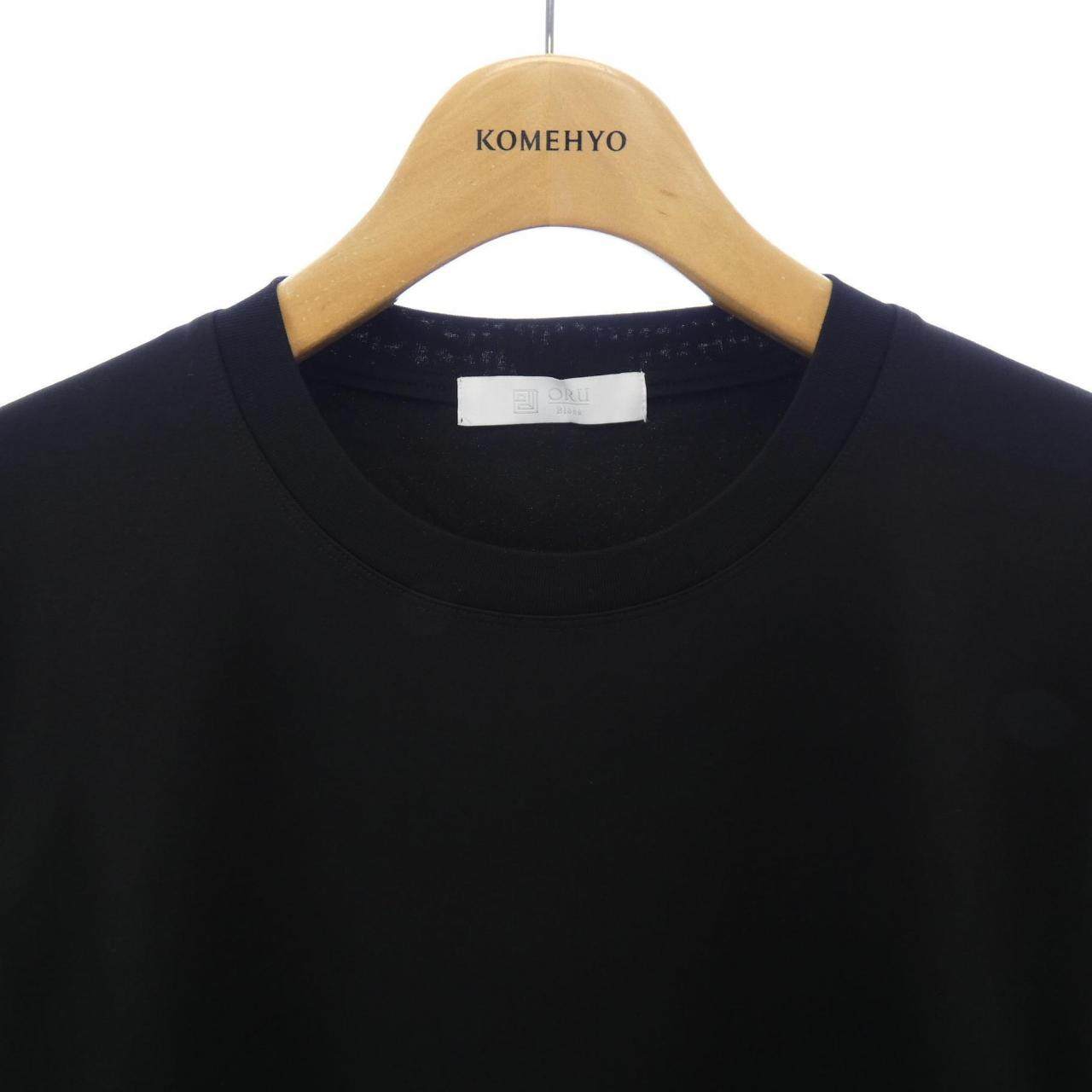ORU BLESS Tシャツ