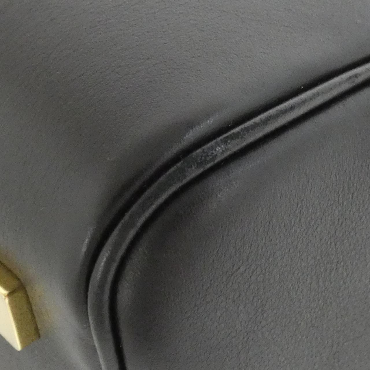 ロエベ アマソナ カーフ バッグ