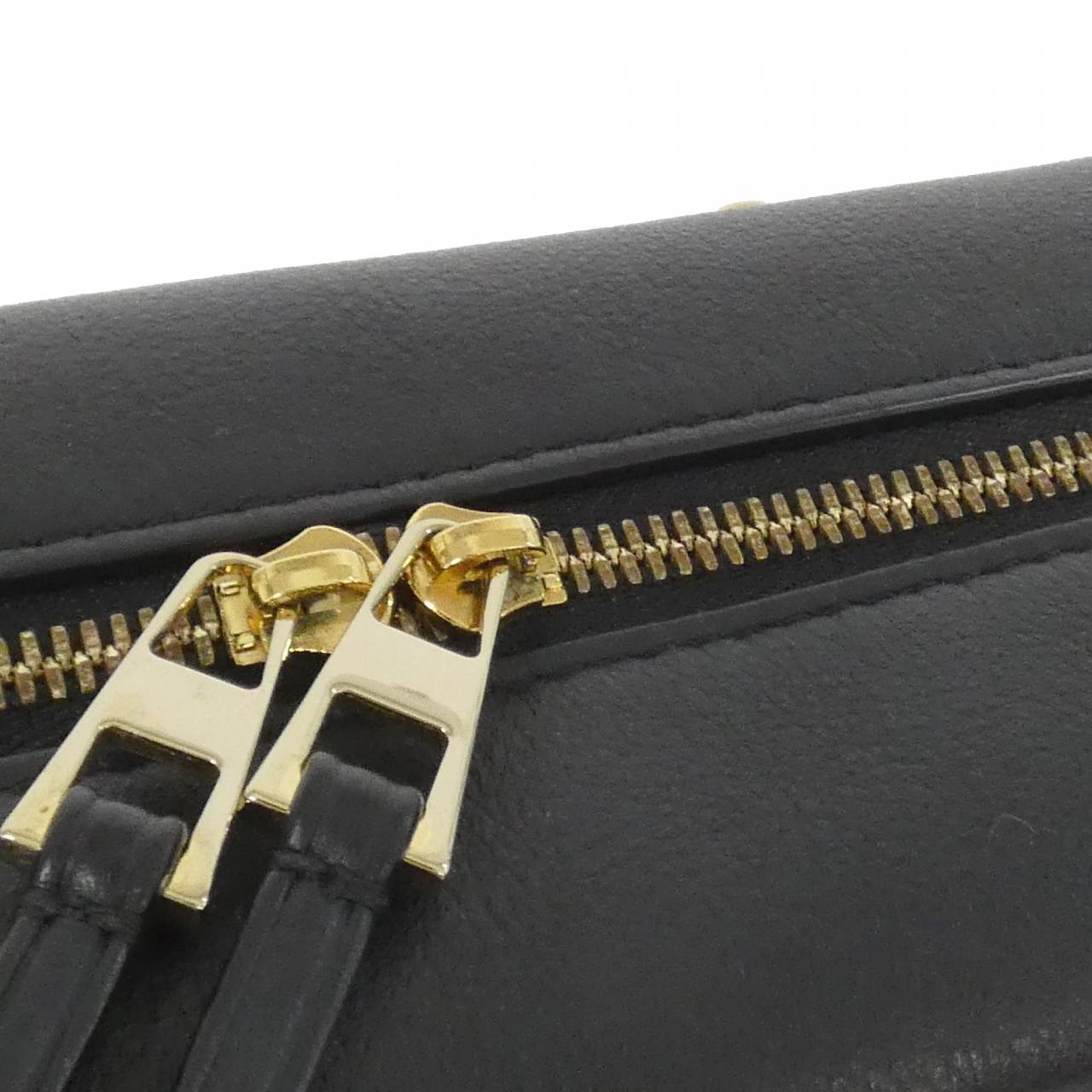 ロエベ アマソナ カーフ バッグ