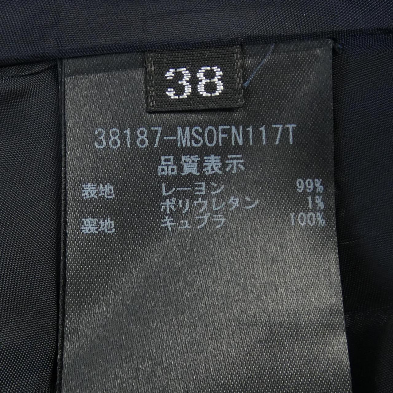 フォクシーニューヨークワンピース