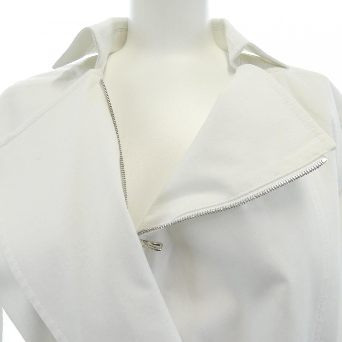 エルメス トレンチコート