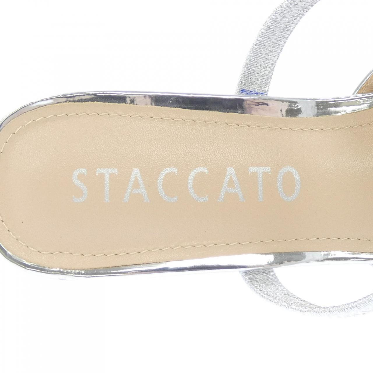 スタッカート レザーサンダル
