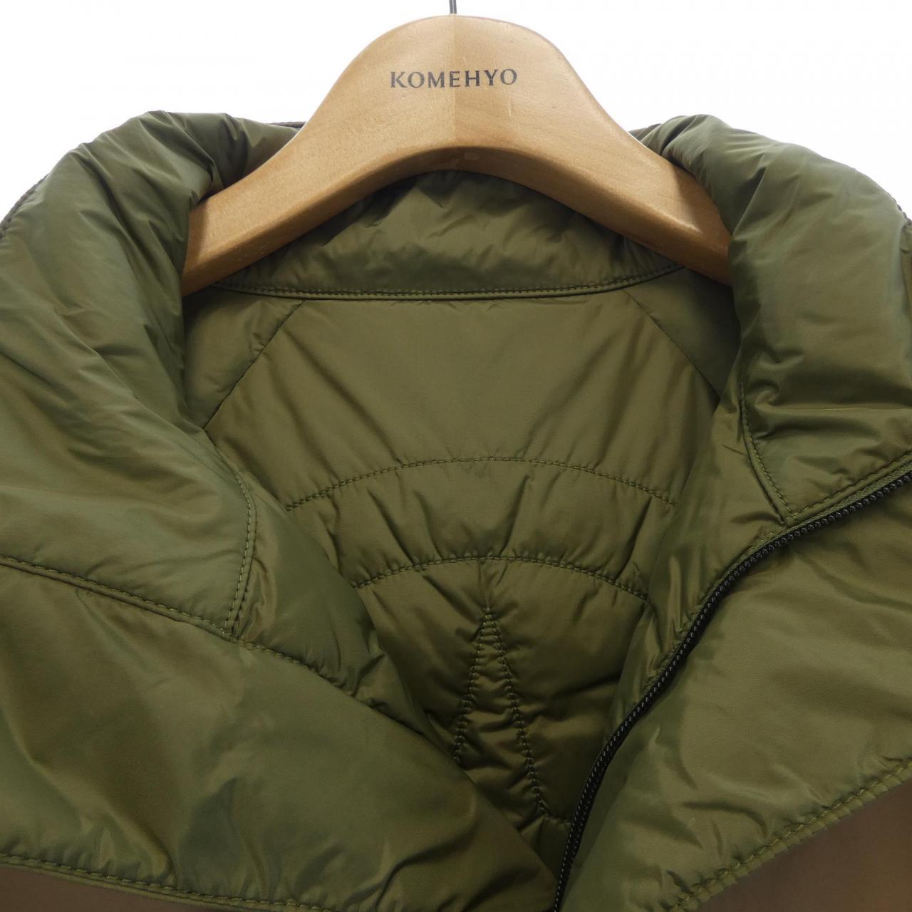 ストーンアイランド SUPREME ダウンジャケット