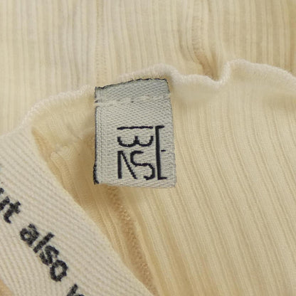 ベースレンジ トップス