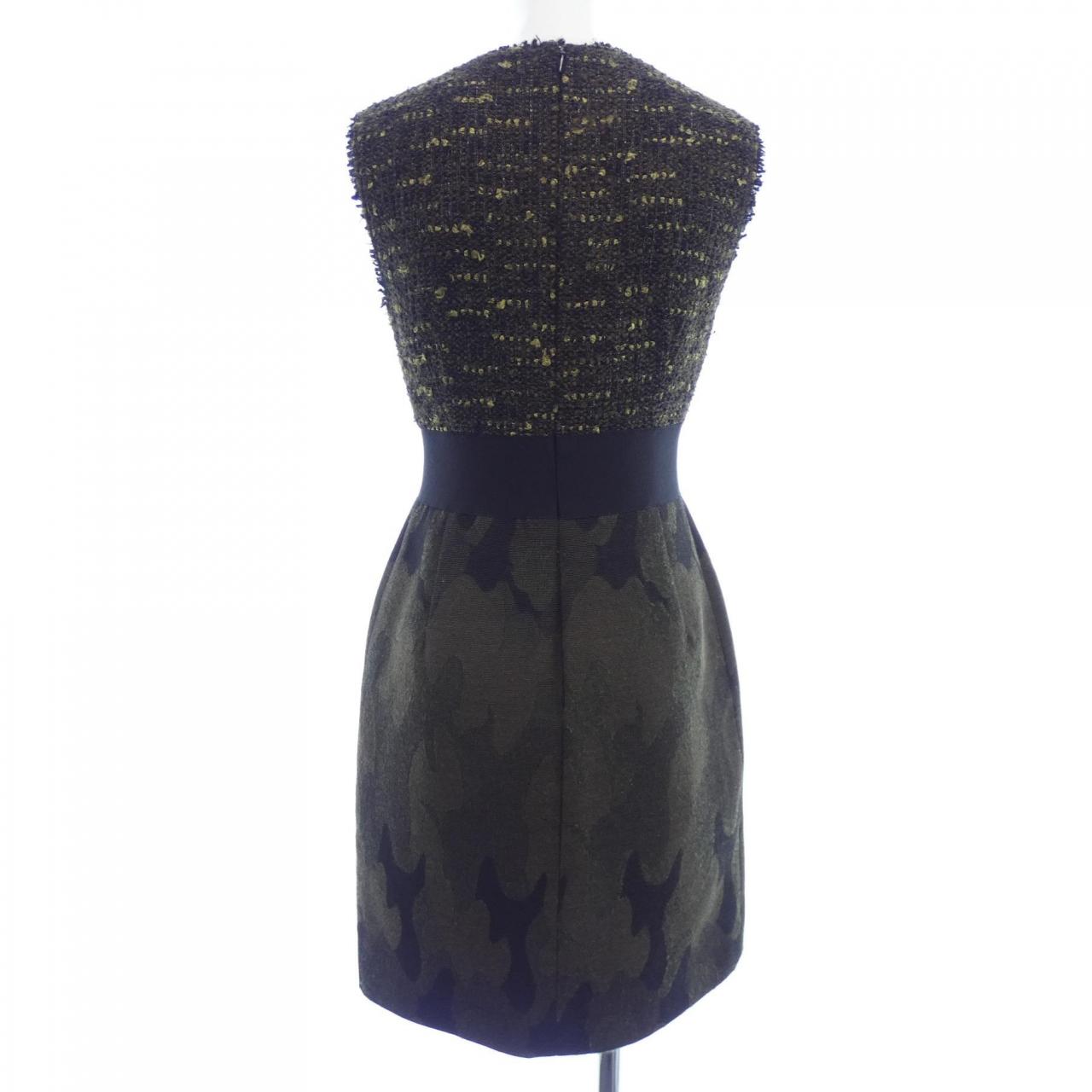 ジャンバティスタヴァリ ワンピース