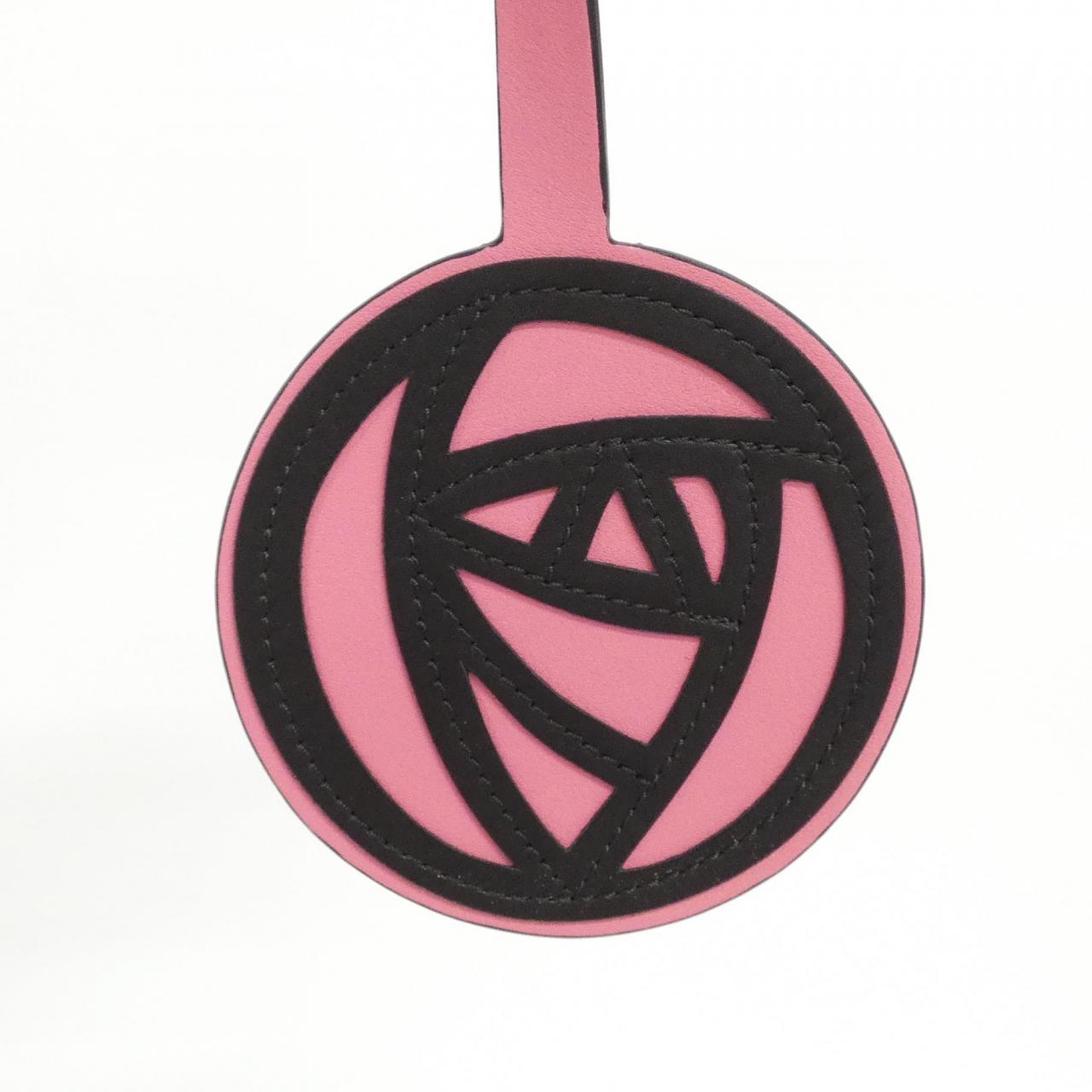 ロエベ ROSES CHARM レザー バッグチャーム