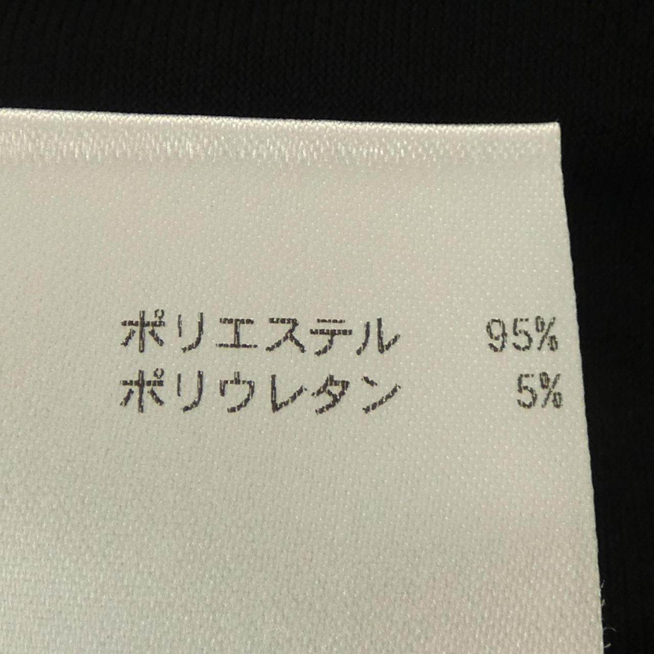 エッセンシャルズ コットンTシャツ
