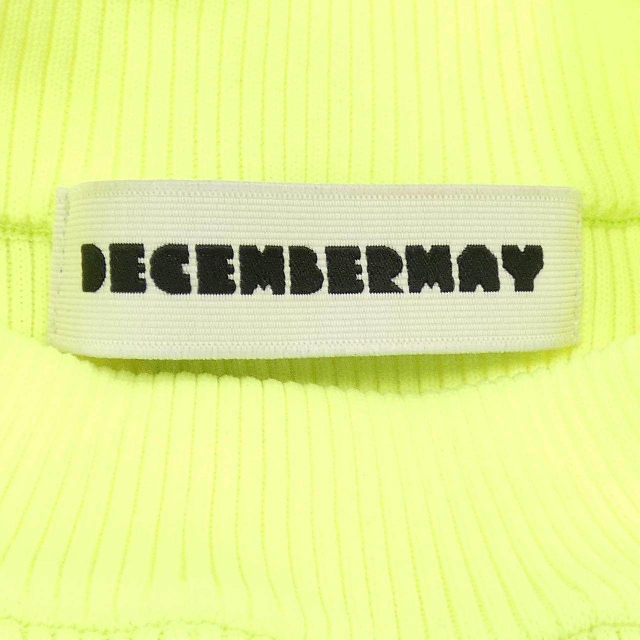 DECEMBERMAY トップス