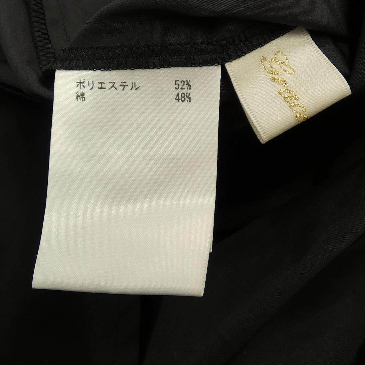 グレースクラス トップス