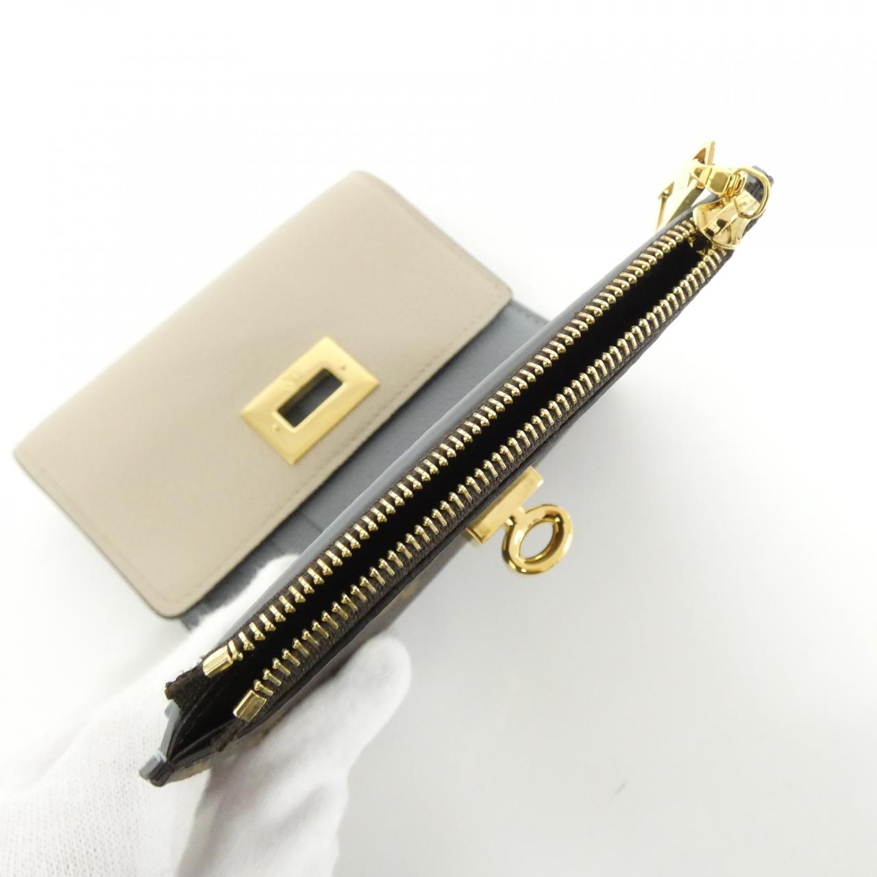 ルイヴィトン モノグラム 財布