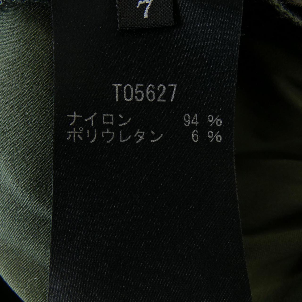 タエアシダ ワンピース