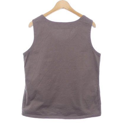 ヤッコマリカルド トップス
