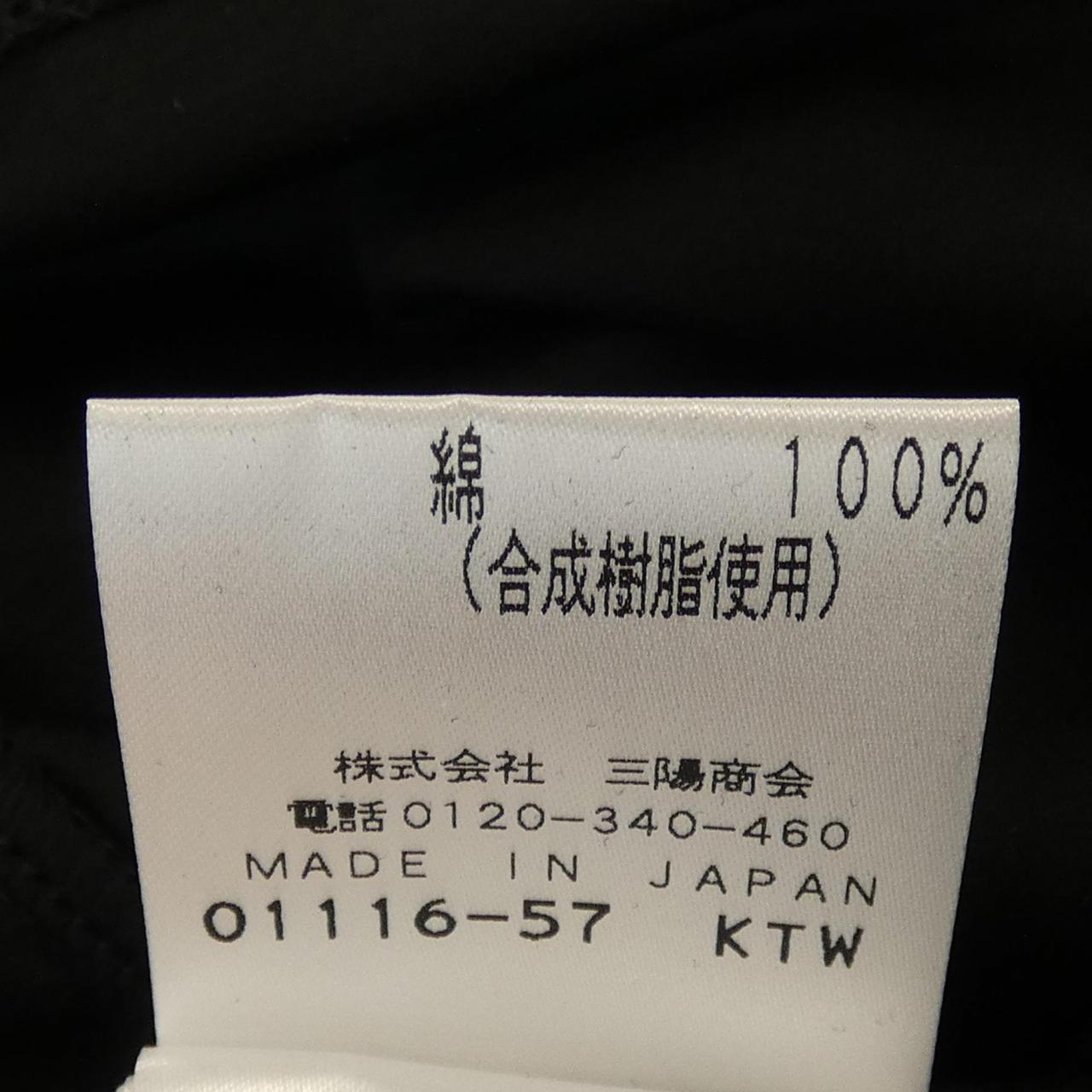 エポカ トップス