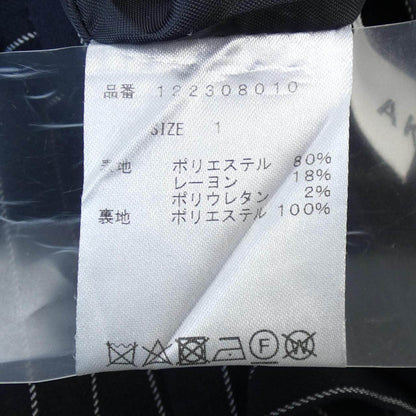 AKTE パンツ