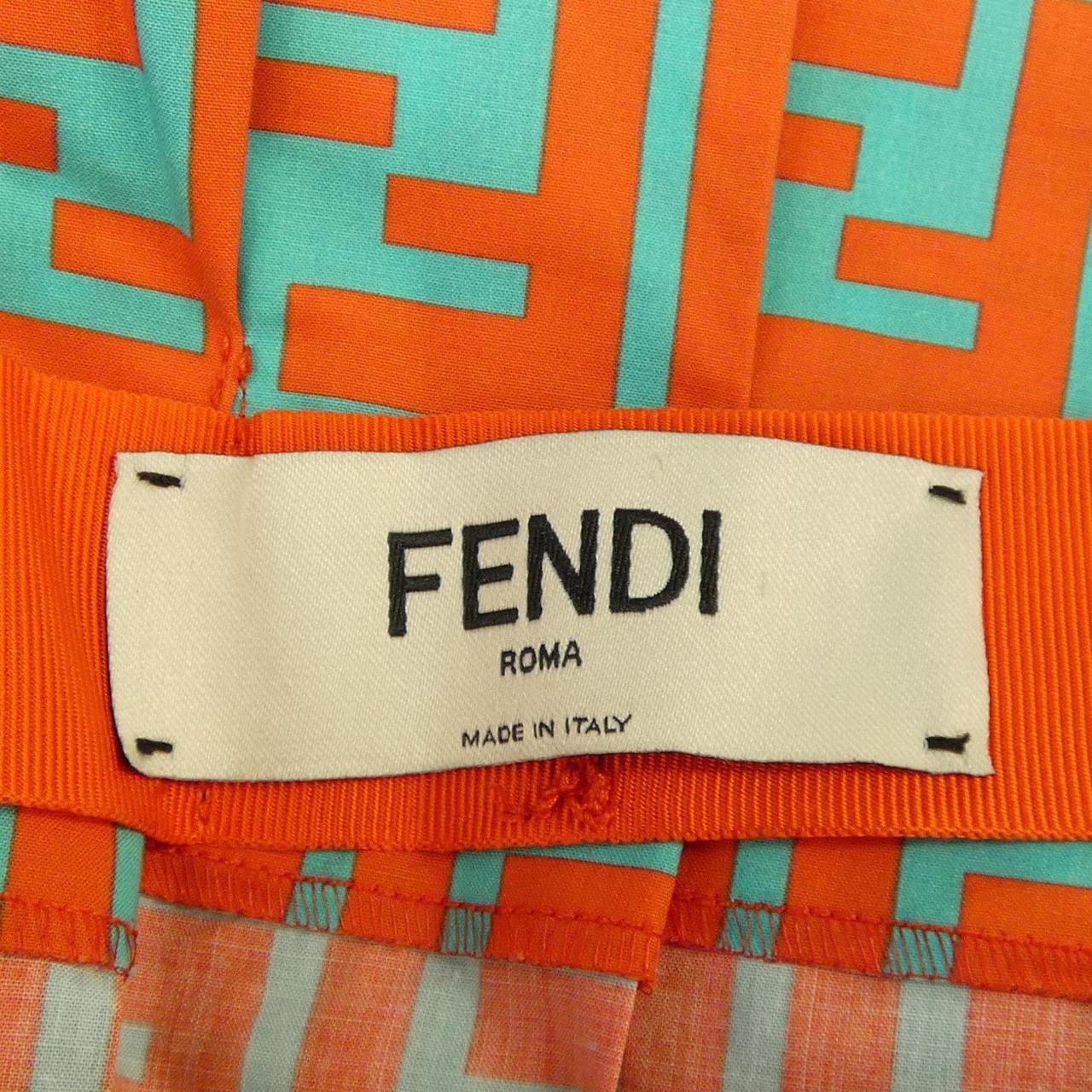 フェンディ スカート