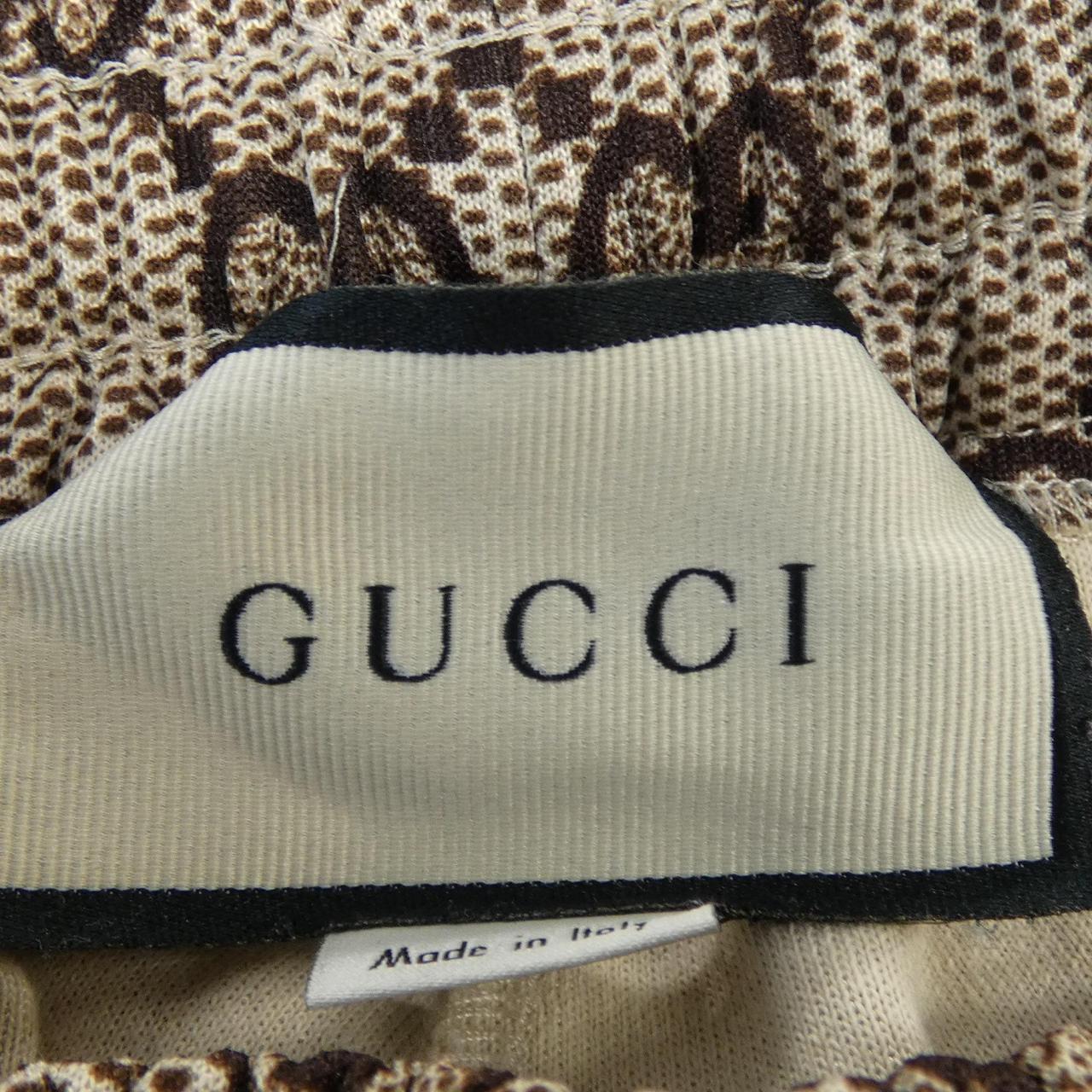 グッチ パンツ