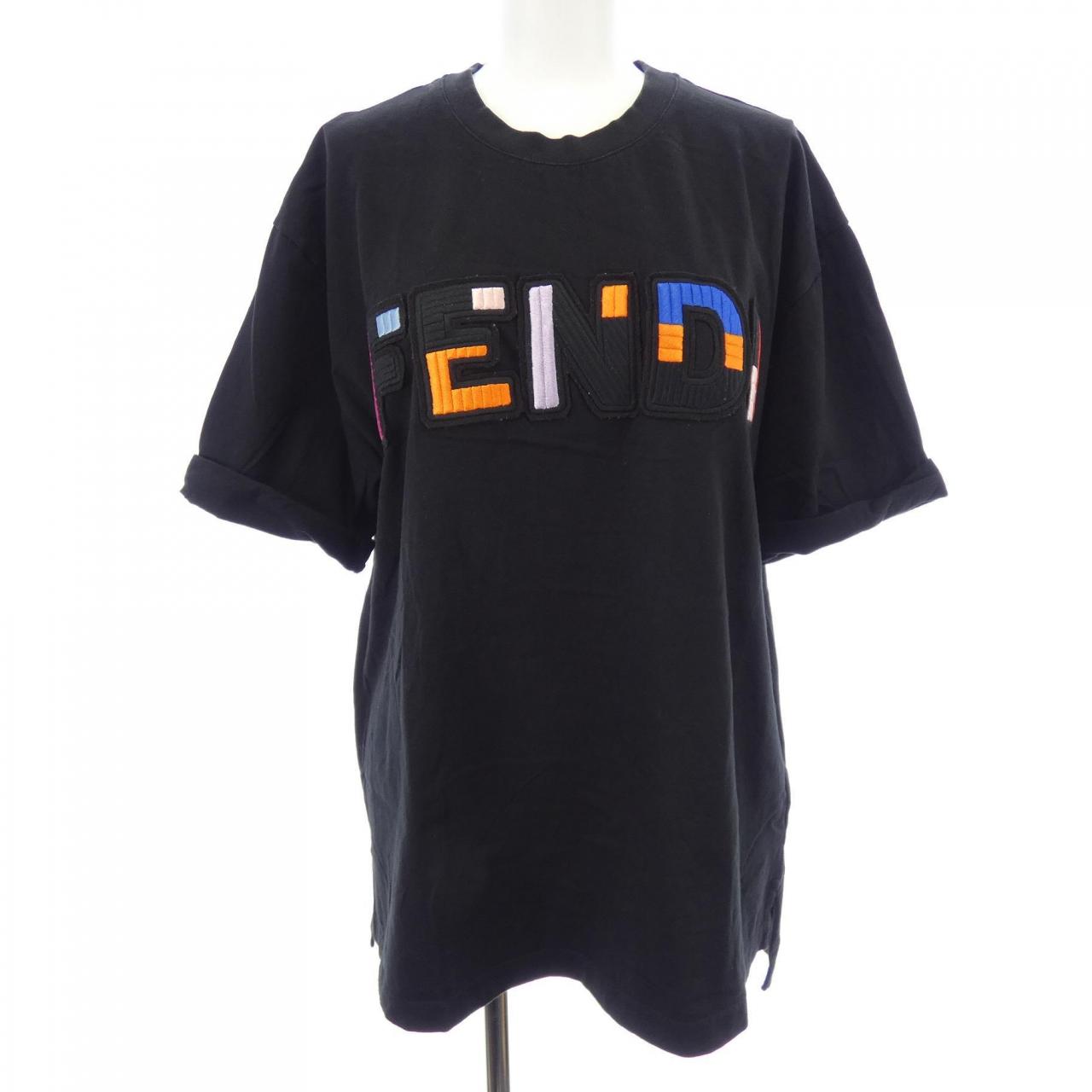 フェンディ Tシャツ