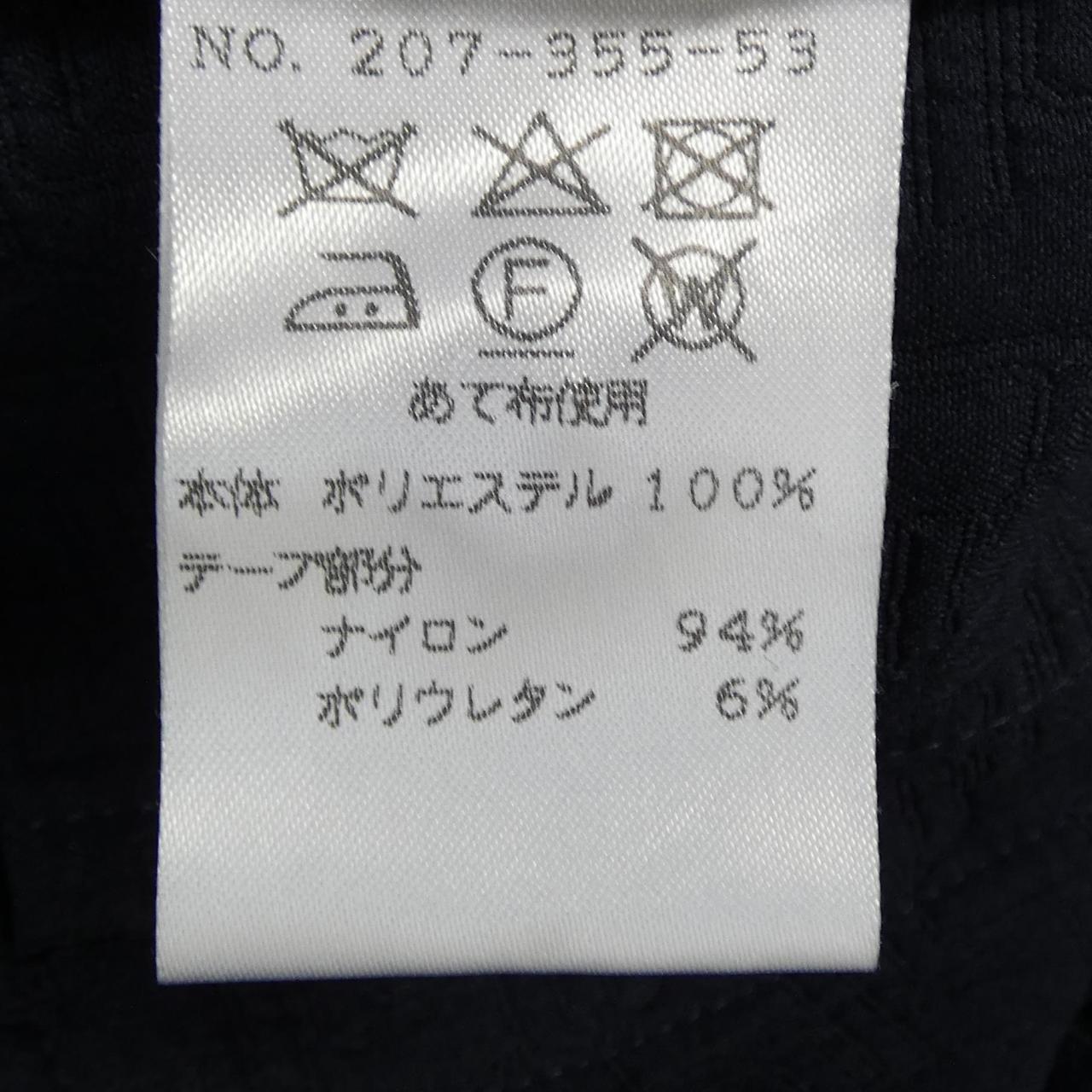 ユキコハナイジャケット