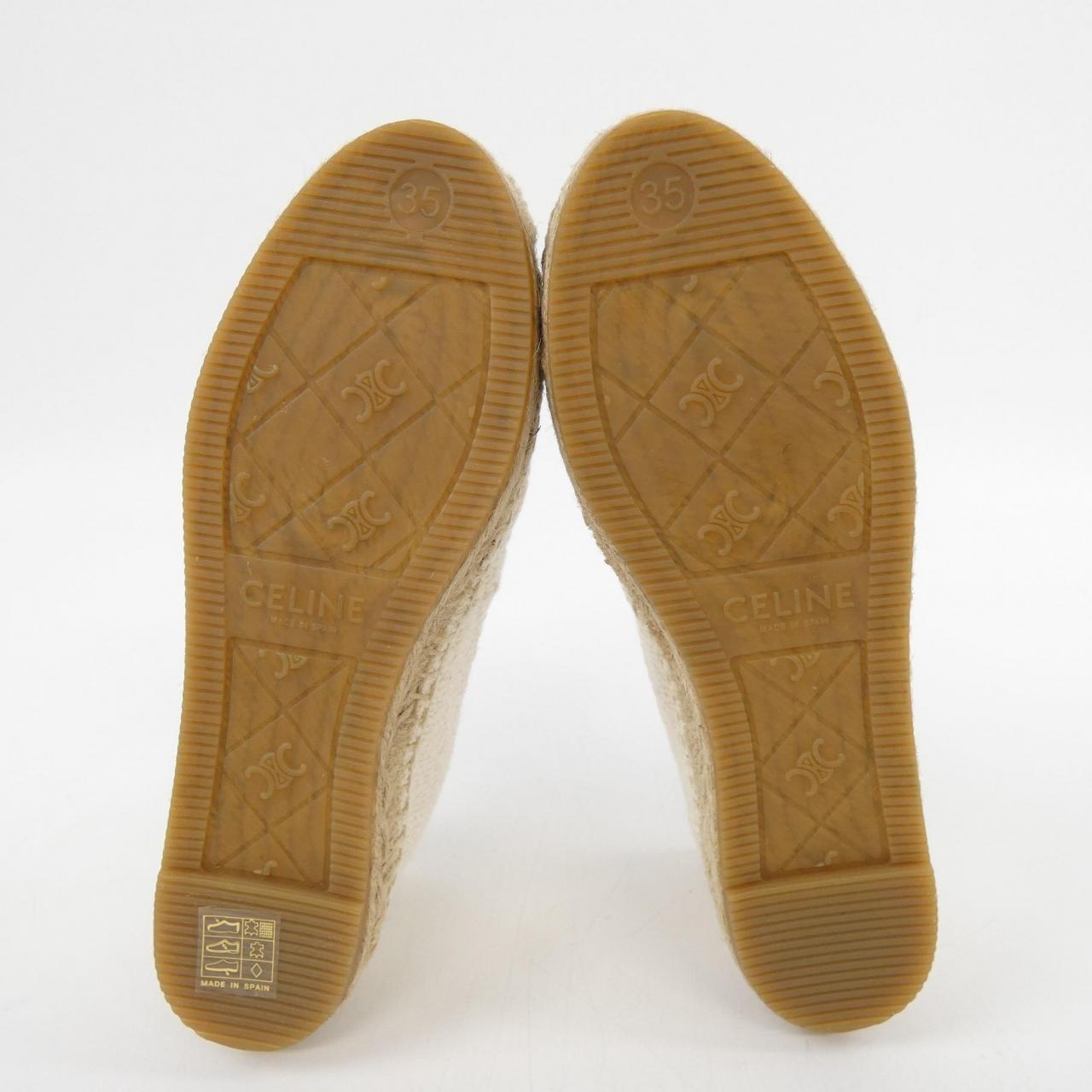 セリーヌ フラットシューズ