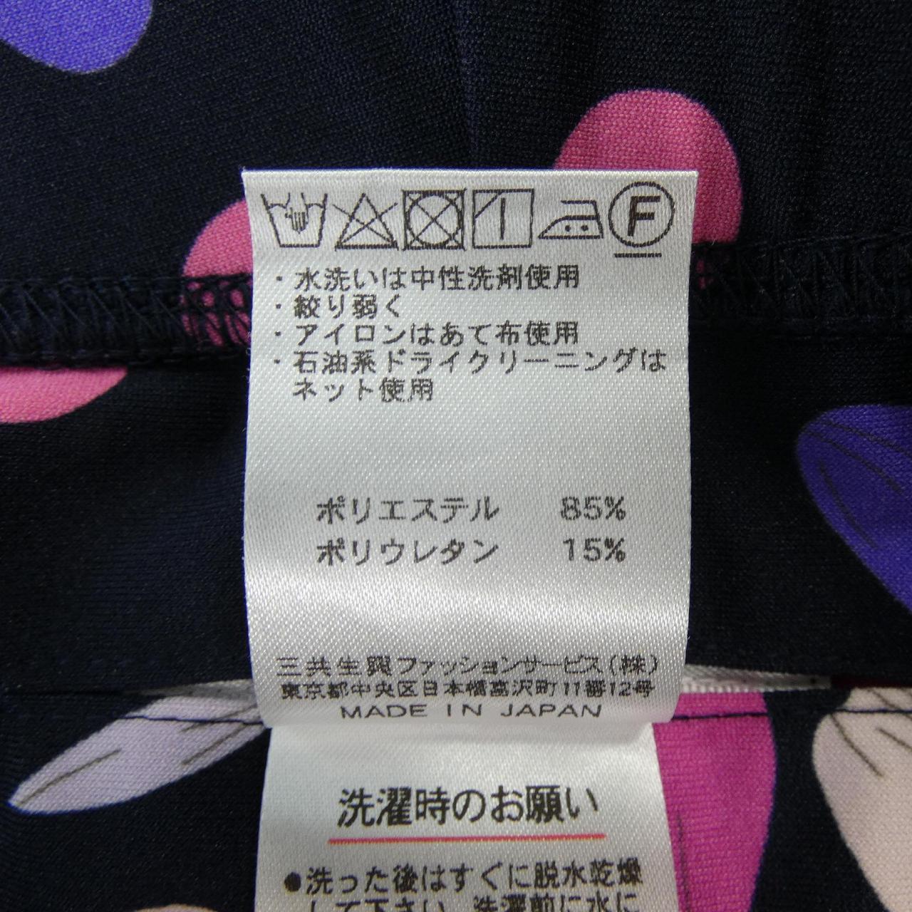 レオナールスポーツ パンツ