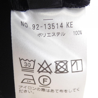 ストロベリーフィールズ トップス