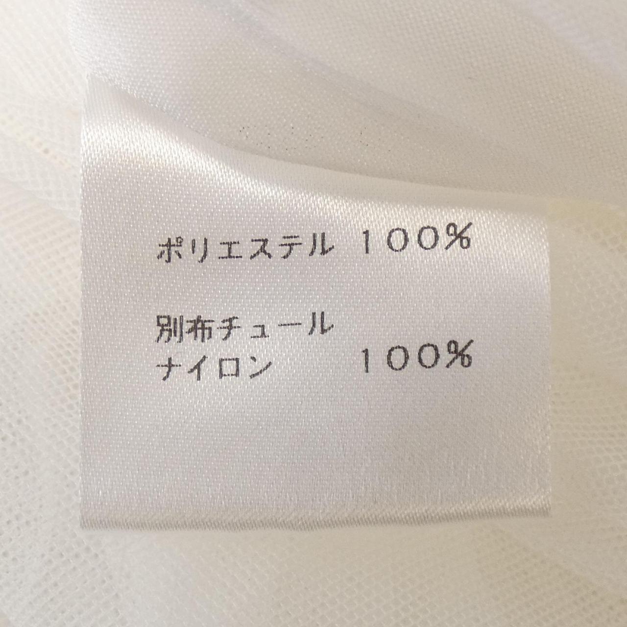 シーニュトップス