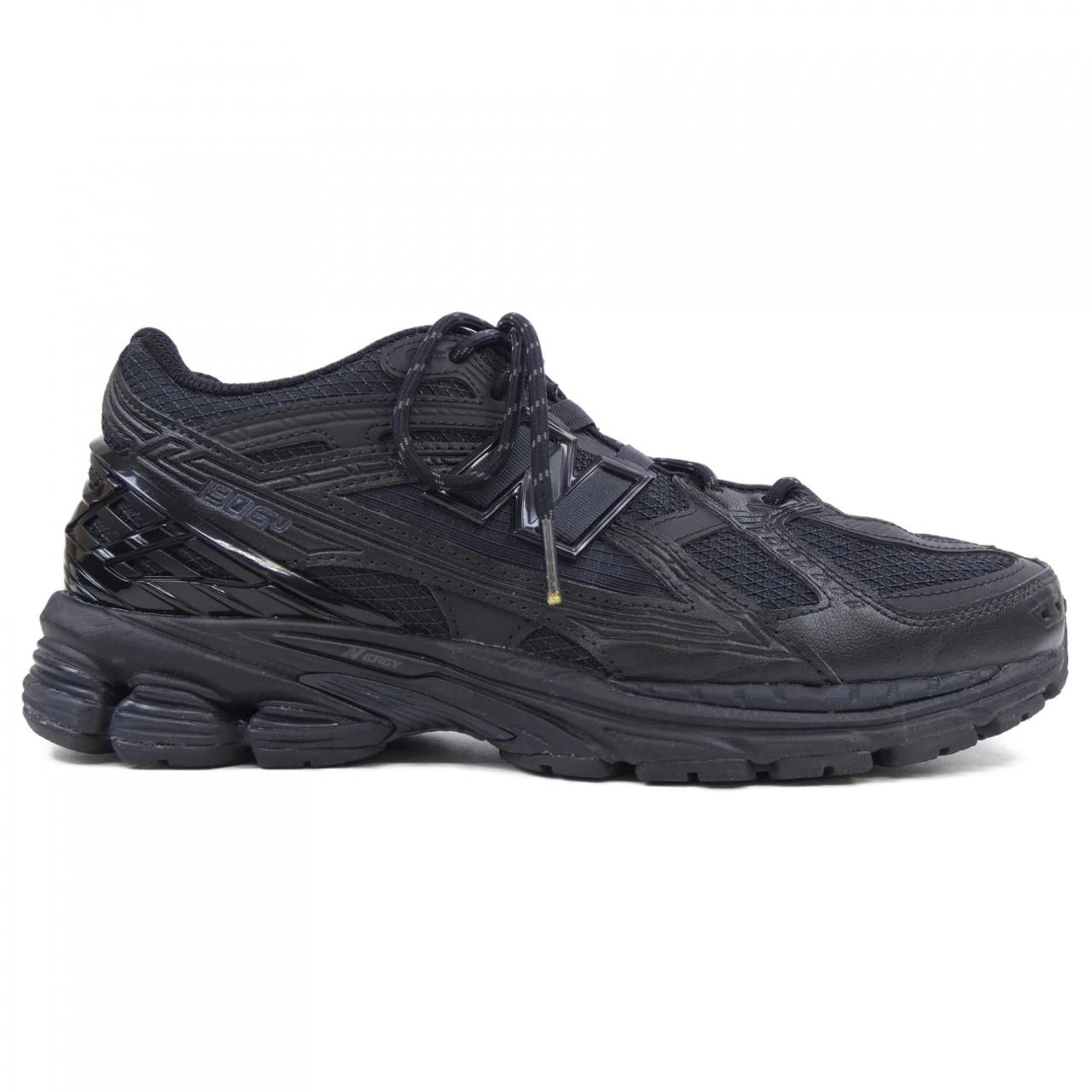 ニューバランス M1906NJ スニーカー