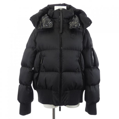 モンクレール AUTUN ダウンジャケット