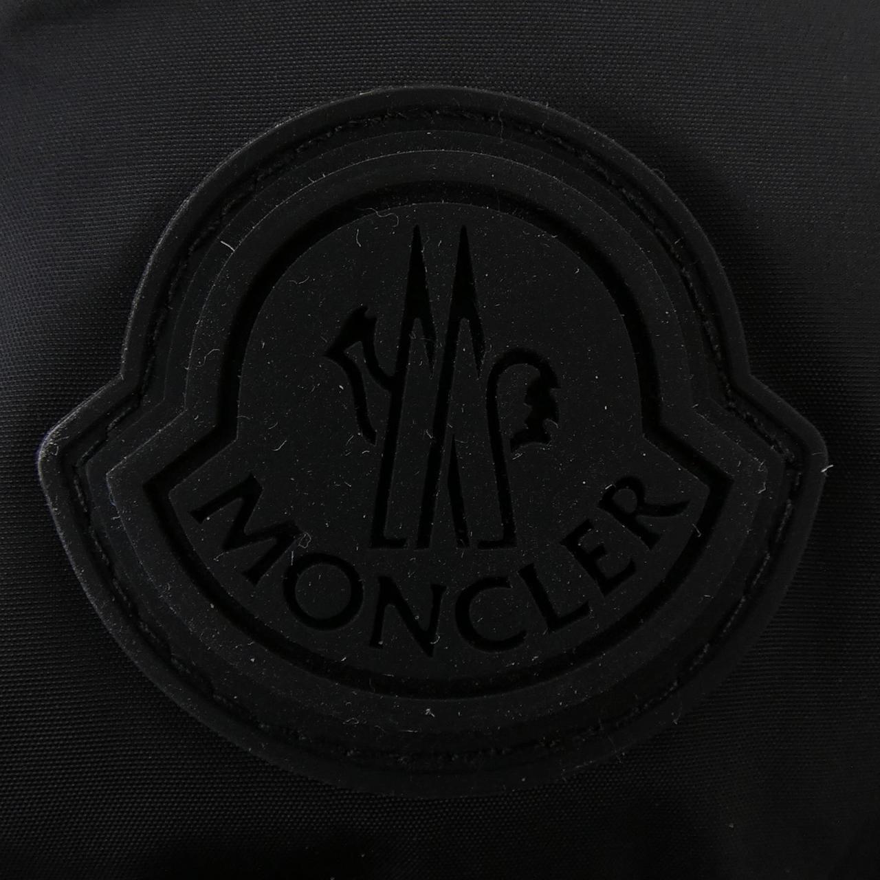 モンクレール MONTCLA ダウンジャケット