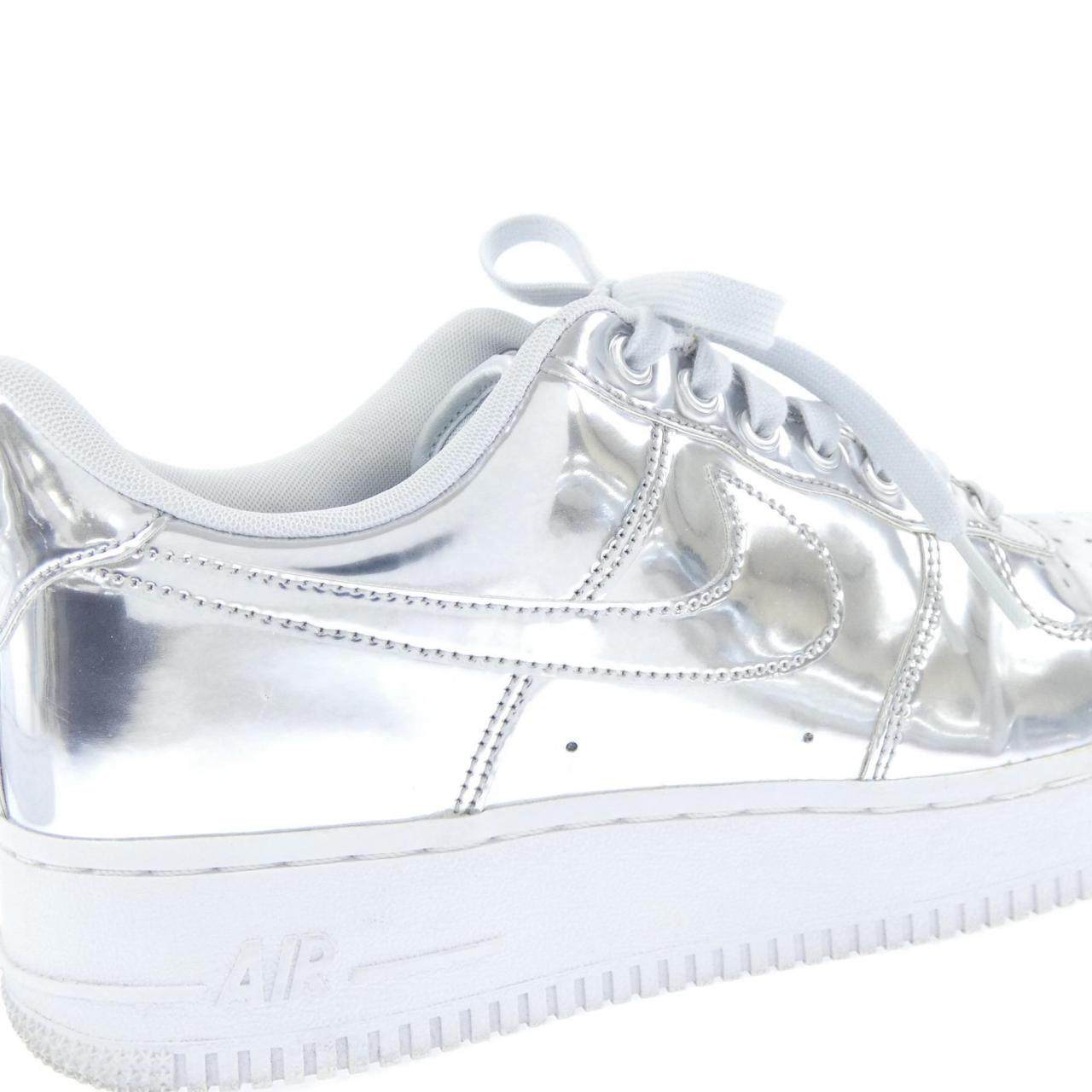 ナイキ W AIR FORCE 1 SP スニーカー