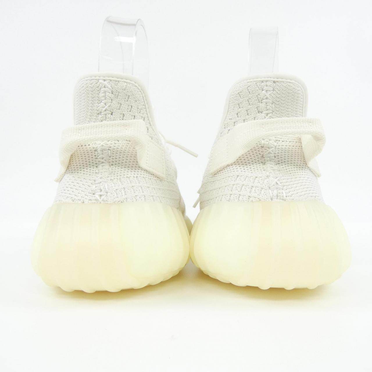 アディダス YEEZY350 スニーカー