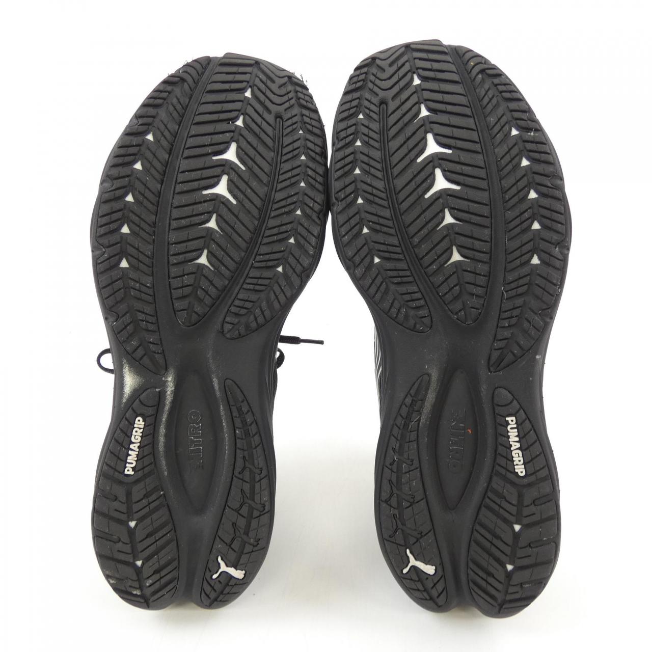 プーマ GORE-TEX スニーカー