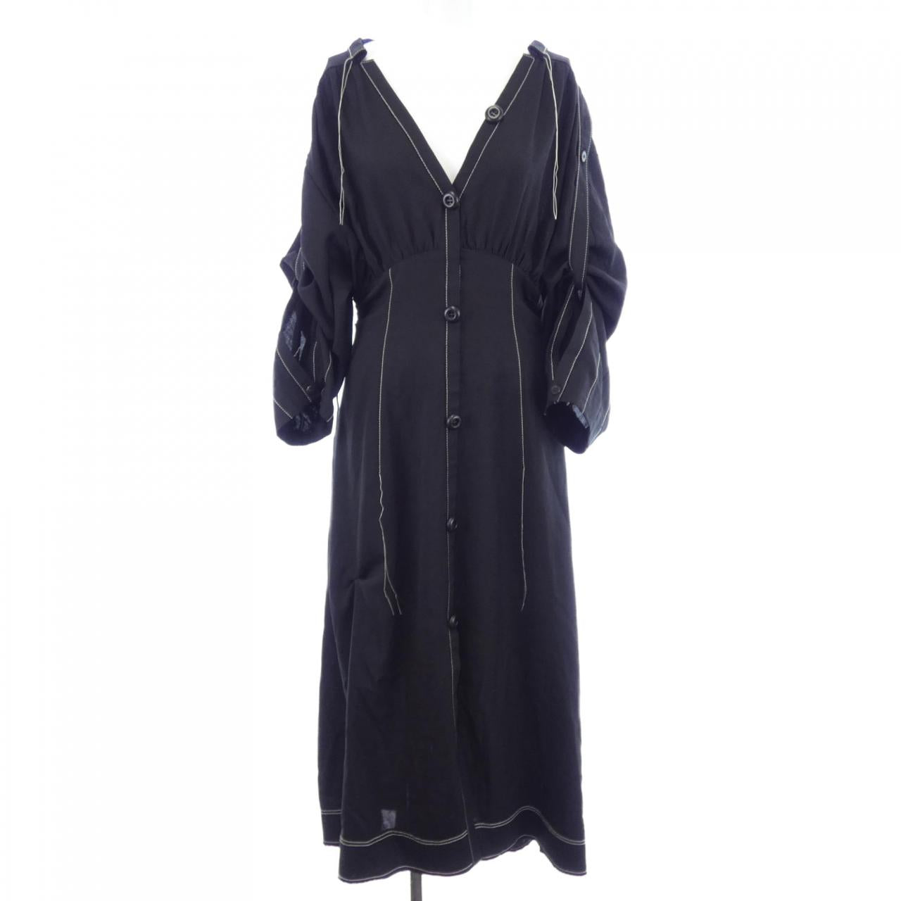 アイレネ ワンピース